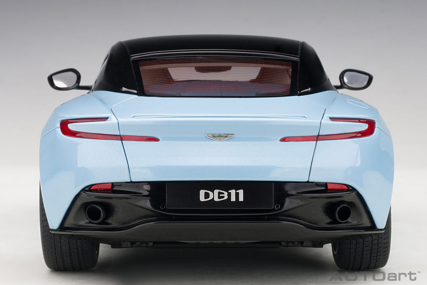 Macheta auto Aston Martin DB11 (2017) 1:18 AutoArt