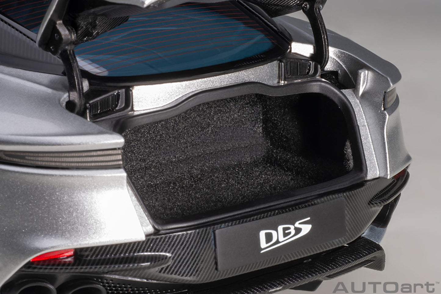 Macheta auto Aston Martin DBS Superleggera (2019) 1:18 AutoArt