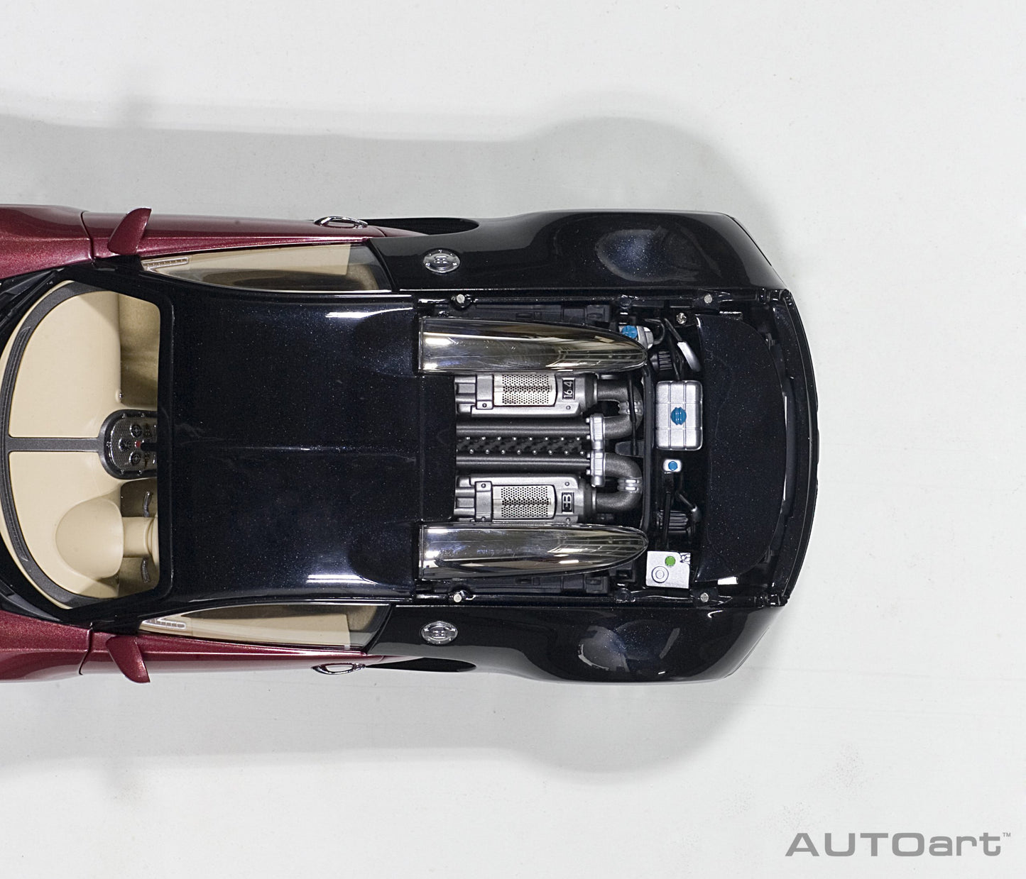 Macheta auto Bugatti Veyron #001 (2006) 1:18 AutoArt