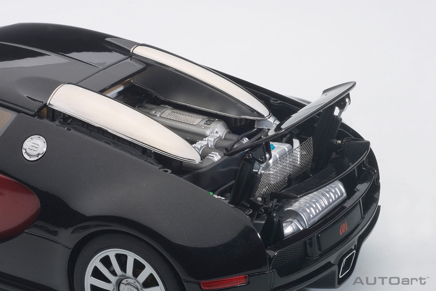 Macheta auto Bugatti Veyron #001 (2006) 1:18 AutoArt
