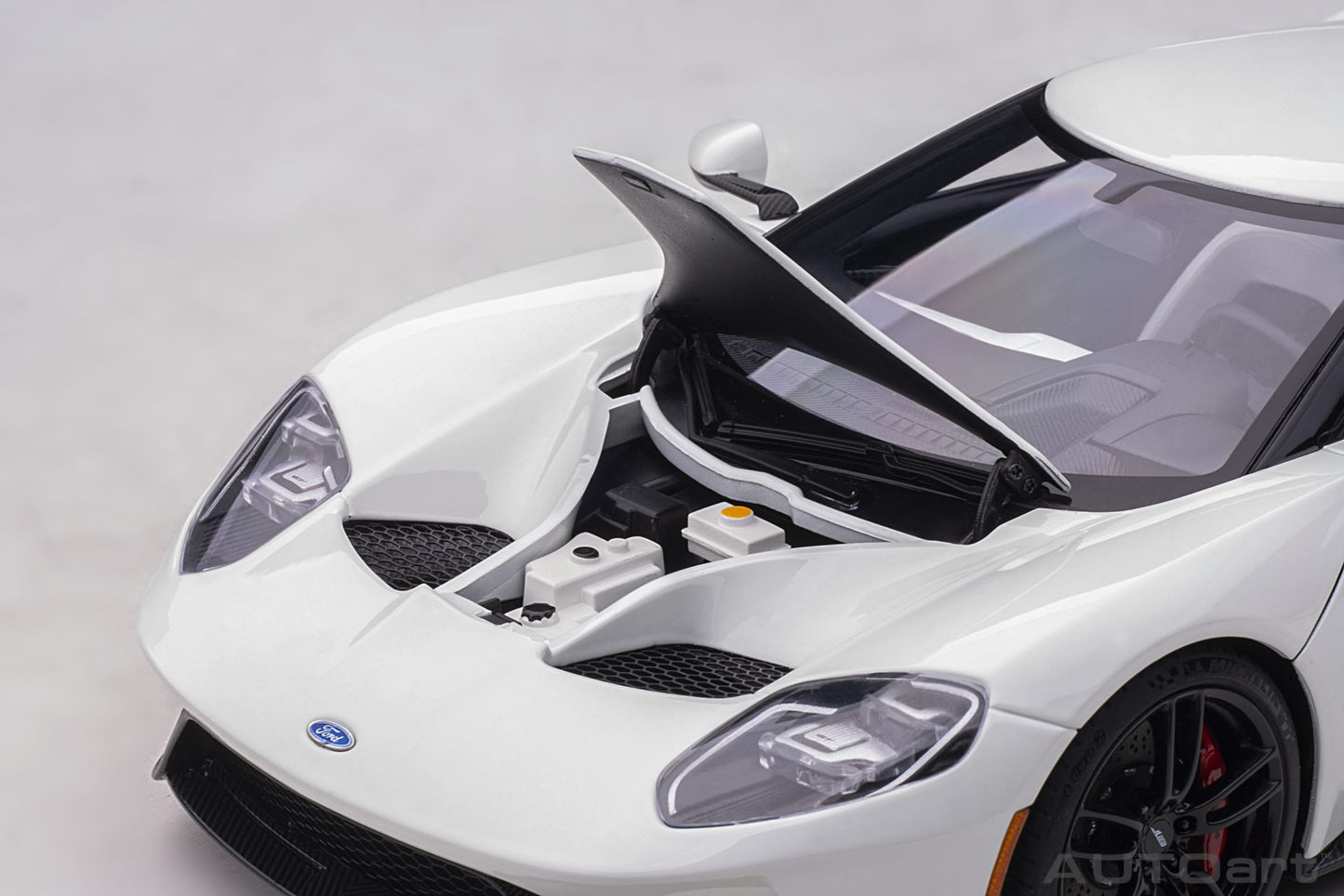 Macheta auto Ford GT (2017) 1:18 AutoArt