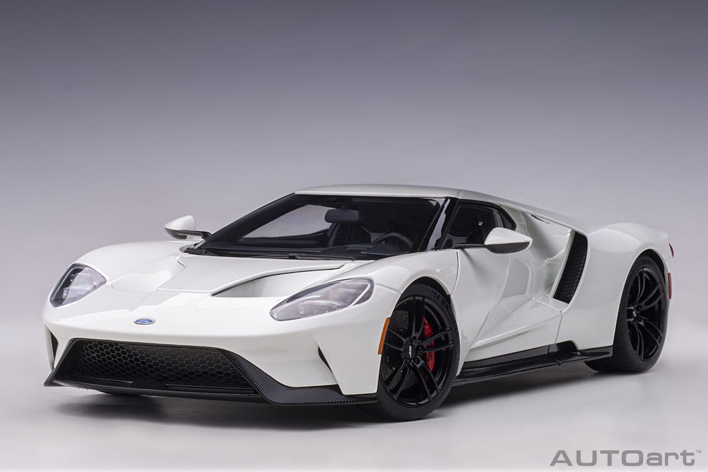 Macheta auto Ford GT (2017) 1:18 AutoArt