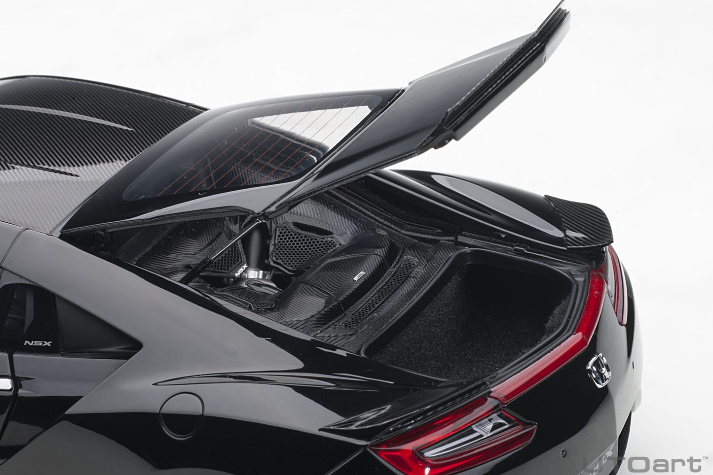 Macheta auto Honda NSX (NC1) (2016) 1:18 AutoArt