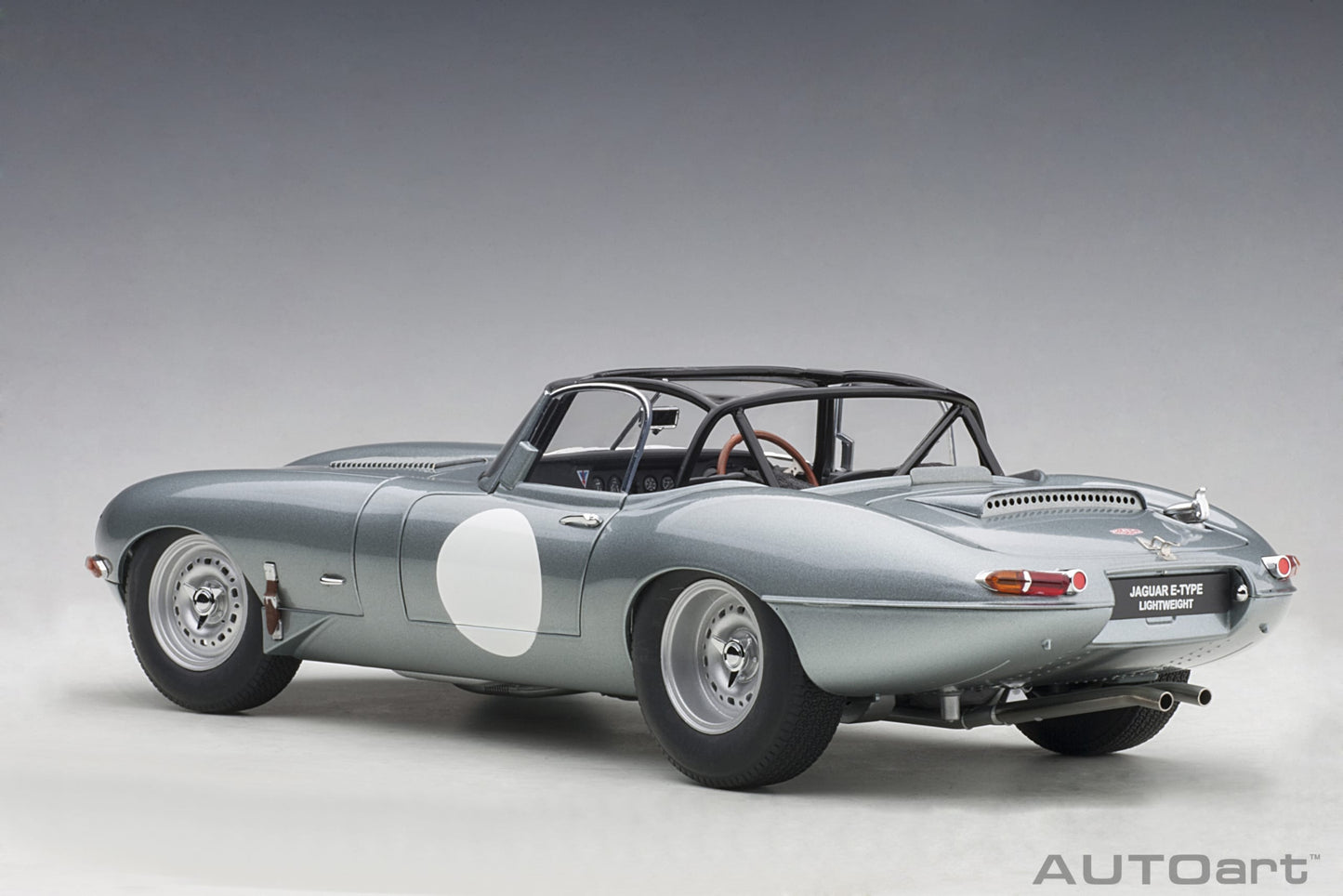 Macheta auto Jaguar Lightweight E-Type (2015) 1:18 AutoArt