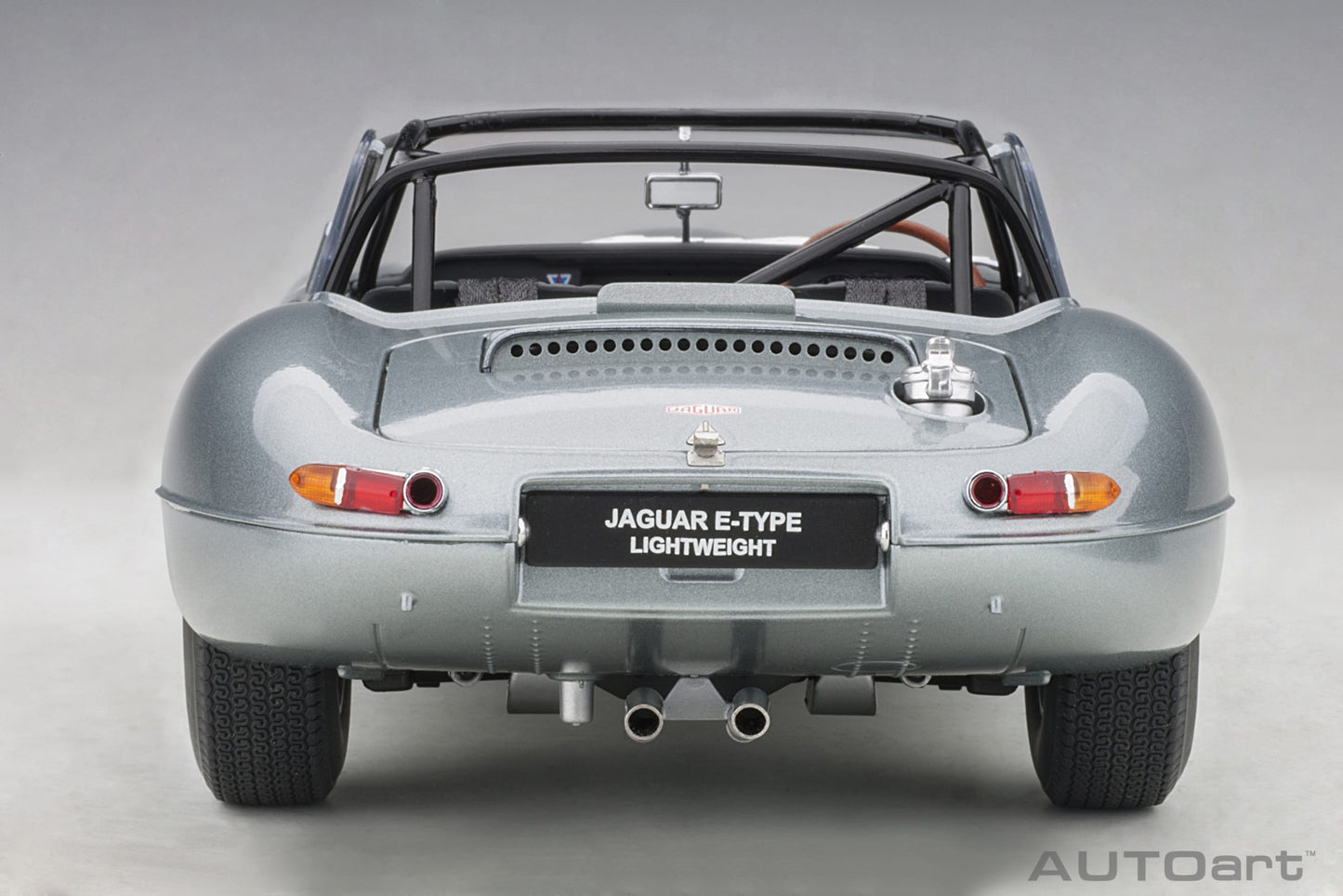 Macheta auto Jaguar Lightweight E-Type (2015) 1:18 AutoArt