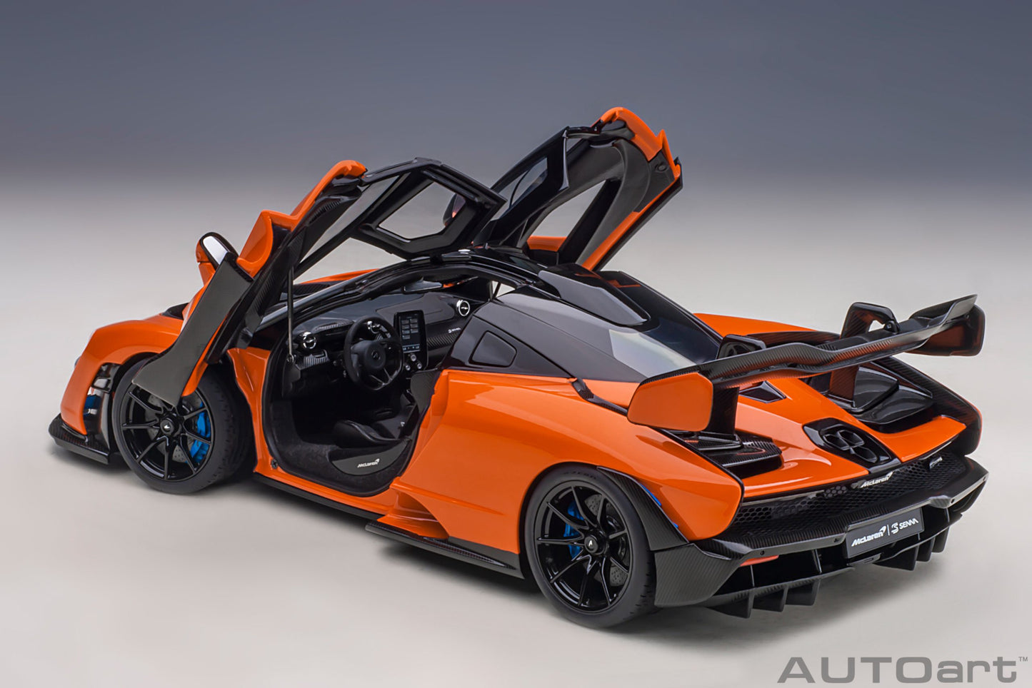Macheta auto McLaren Senna (2018) 1:18 AutoArt
