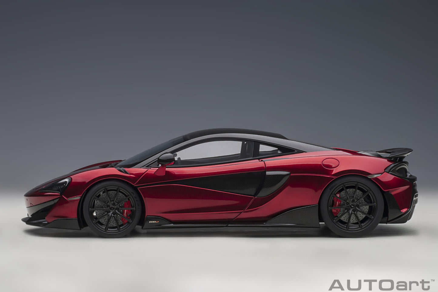 Macheta auto McLaren 600LT (2019) 1:18 AutoArt