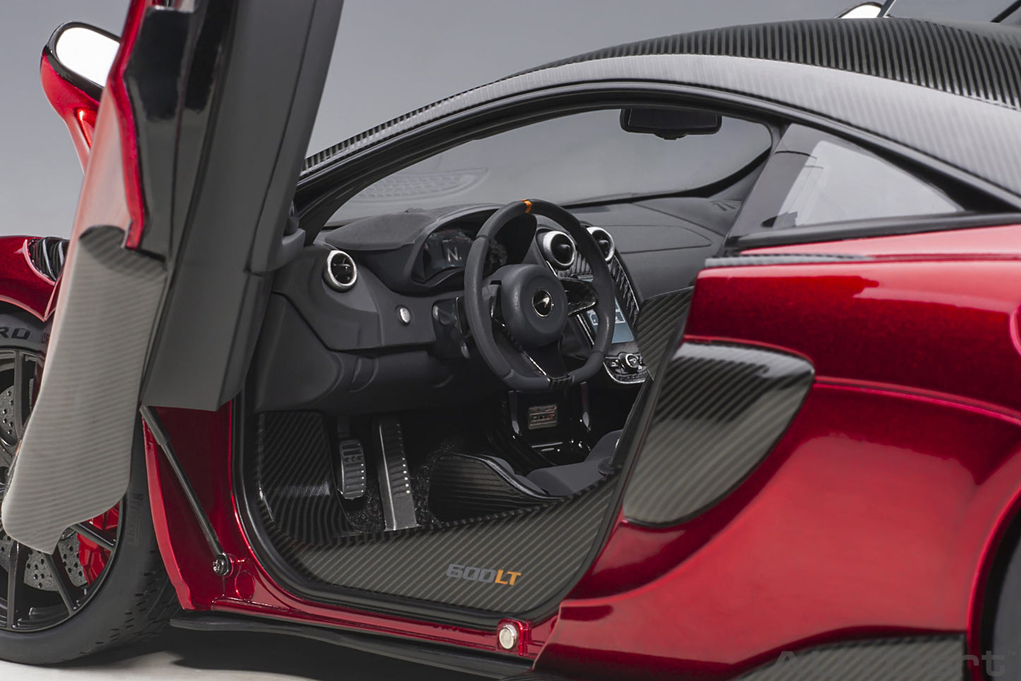 Macheta auto McLaren 600LT (2019) 1:18 AutoArt