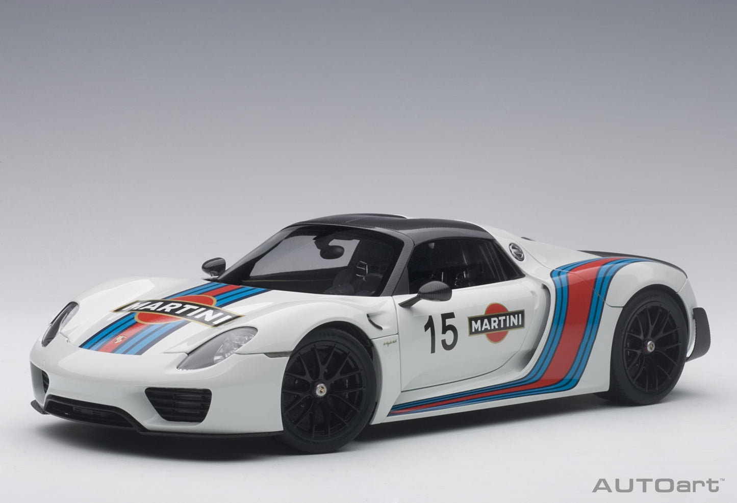 Macheta auto Porsche 918 Spyder Weissach Package (2013) 1:18 AutoArt