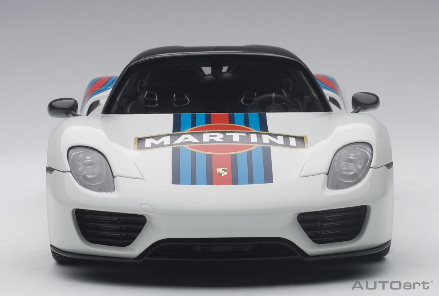 Macheta auto Porsche 918 Spyder Weissach Package (2013) 1:18 AutoArt