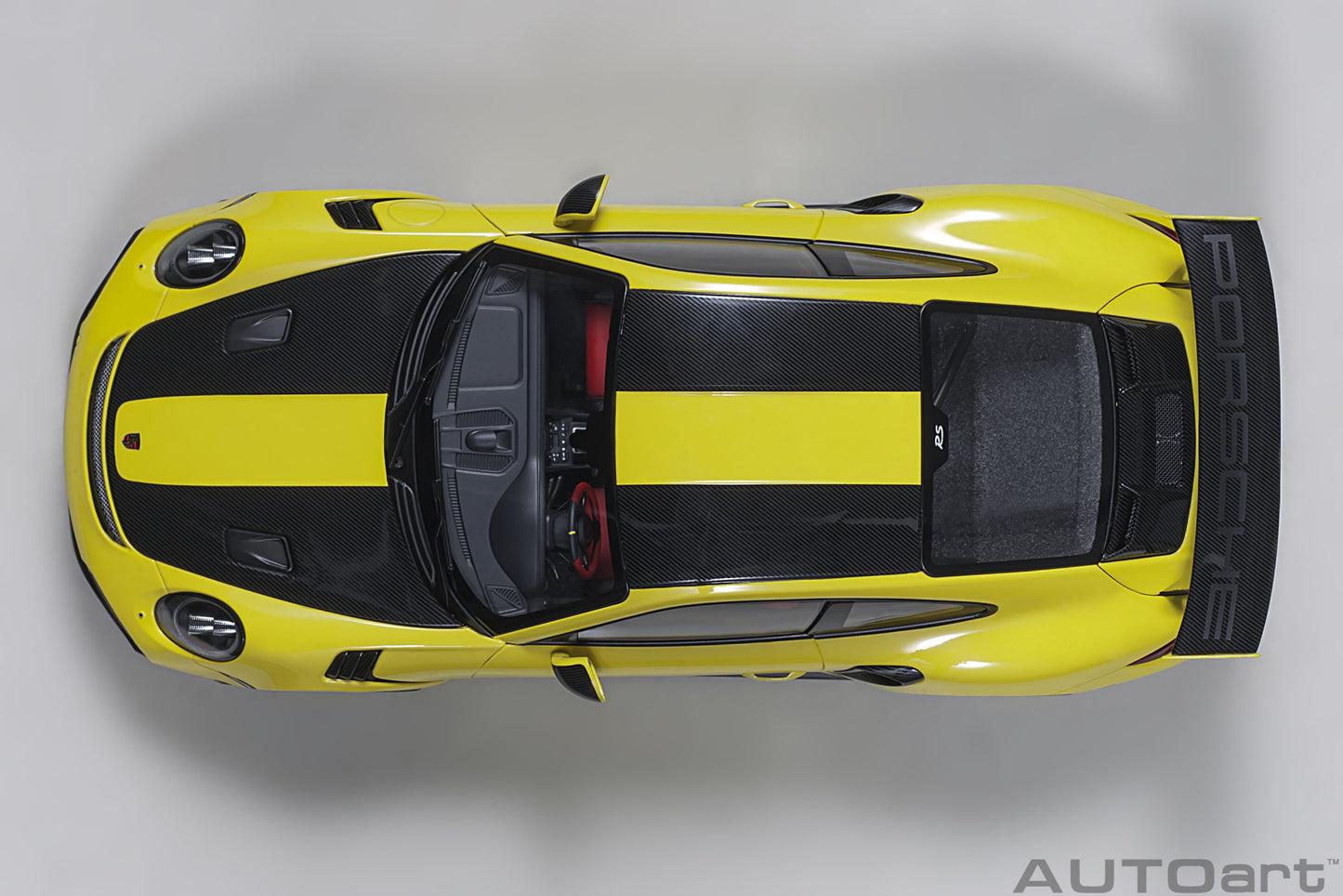 Macheta auto Porsche 911 (991.2) GT2RS Weissach Package (2017) 1:18 AutoArt