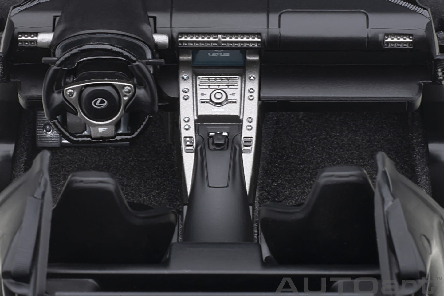 Macheta auto Lexus LFA (2010) 1:18 AutoArt