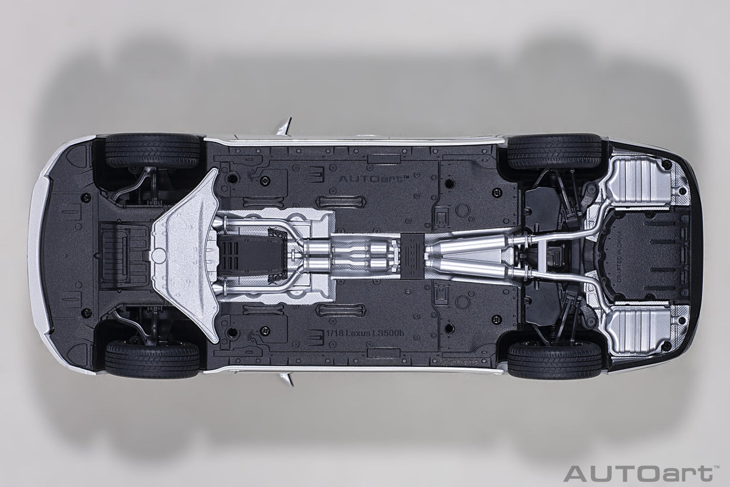 Macheta auto Lexus LS 500H (2018) 1:18 AutoArt