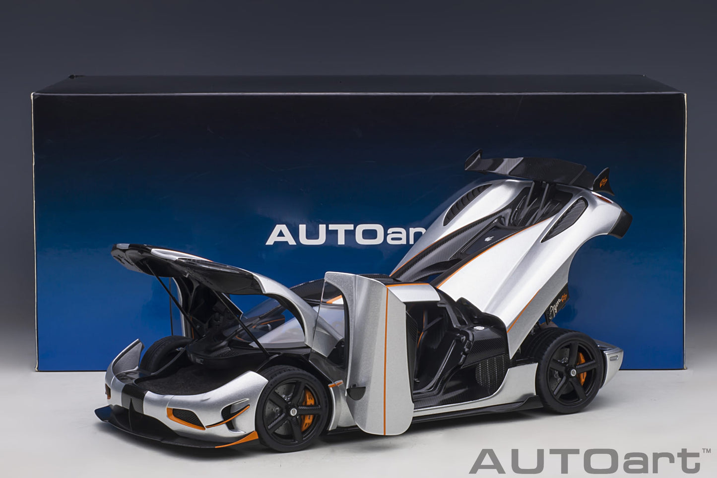 Koenigsegg Agera RS (2015) 1:18 AutoArt model car
