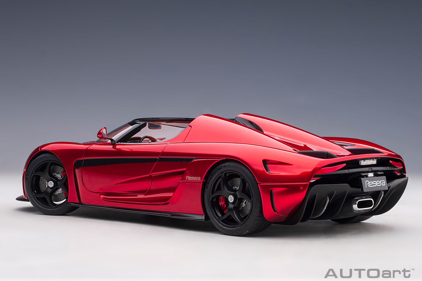 Macheta auto Koenigsegg Regera (2016) 1:18 AutoArt