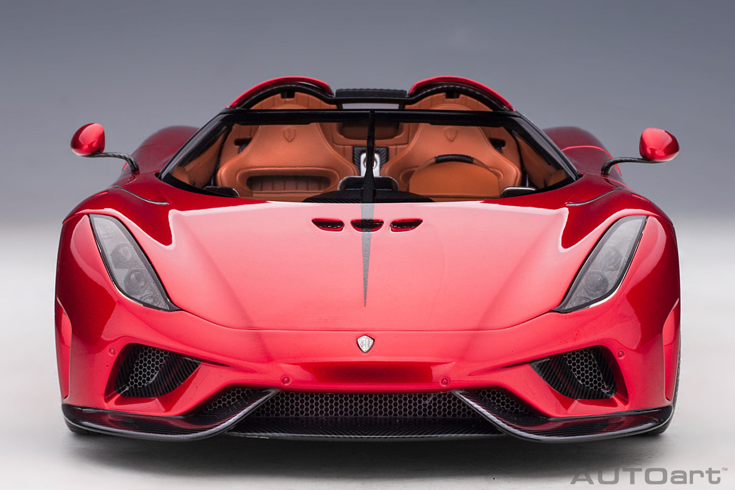 Macheta auto Koenigsegg Regera (2016) 1:18 AutoArt