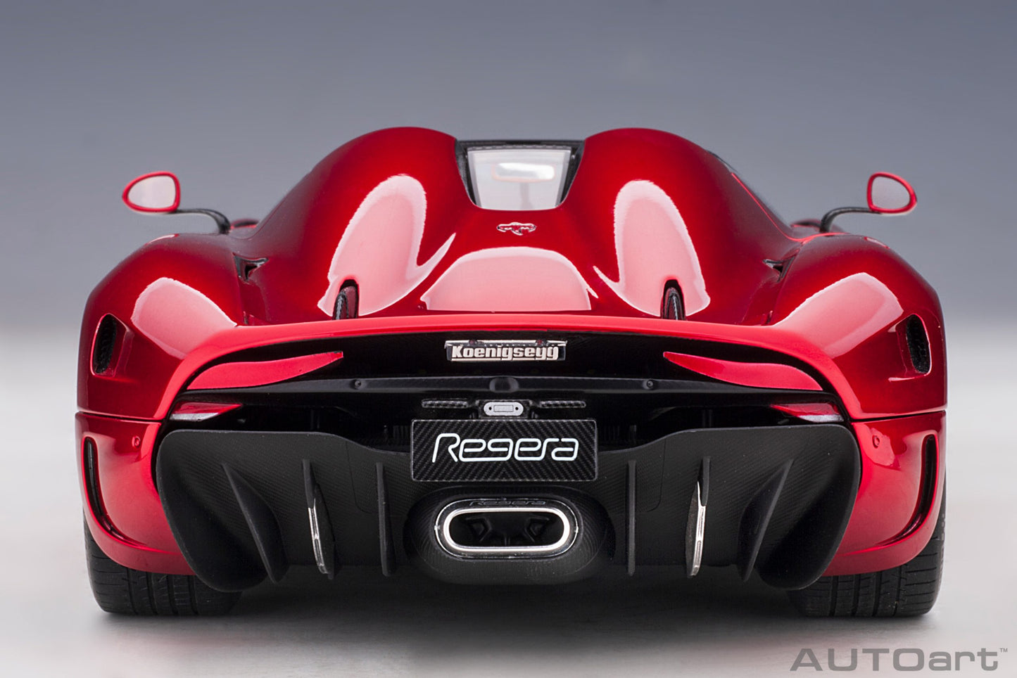 Macheta auto Koenigsegg Regera (2016) 1:18 AutoArt