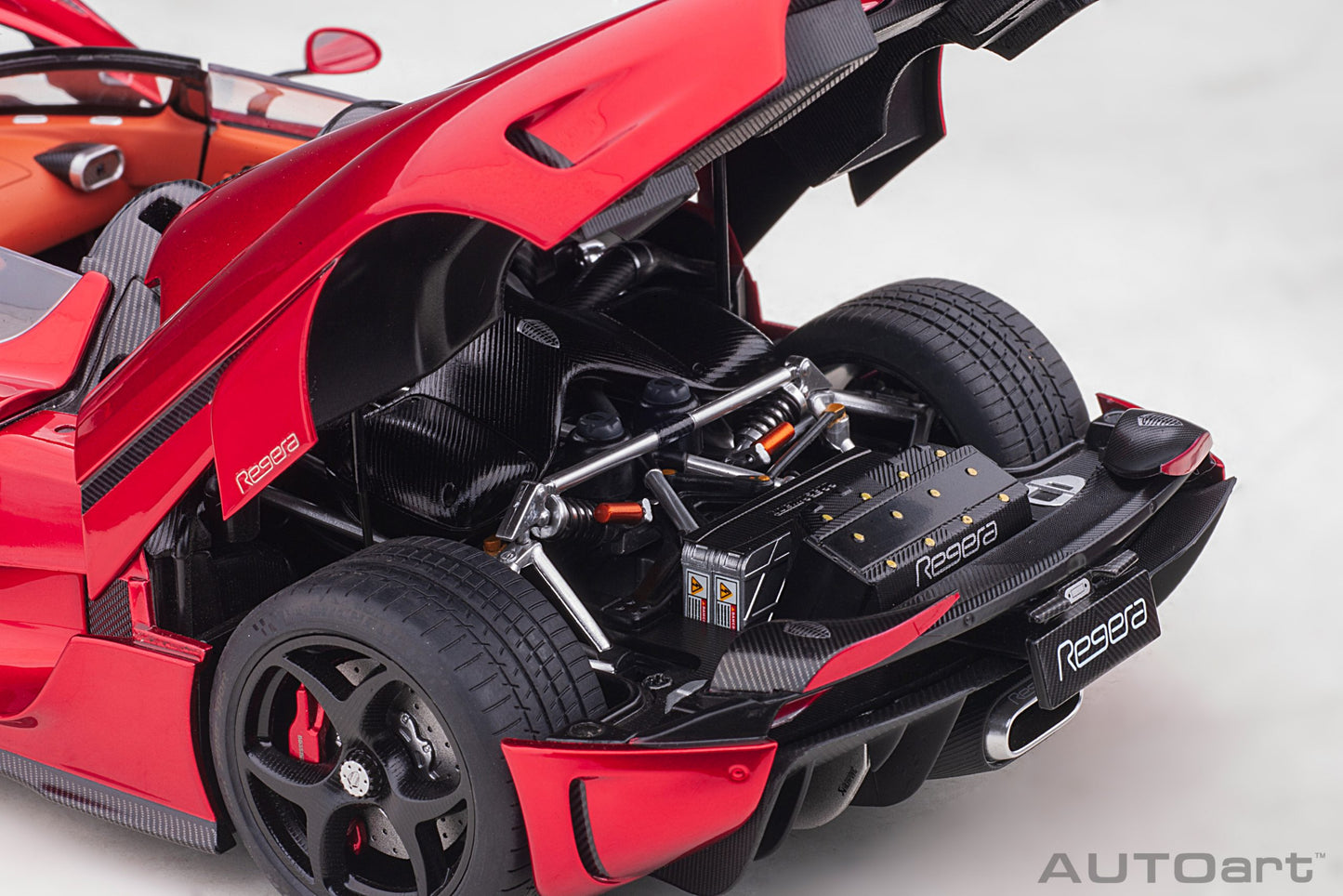 Macheta auto Koenigsegg Regera (2016) 1:18 AutoArt