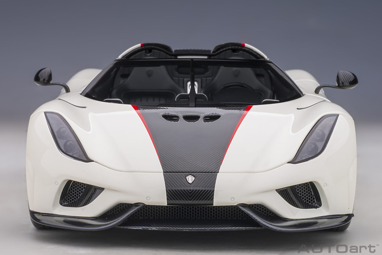 Macheta auto Koenigsegg Regera (2016) 1:18 AutoArt