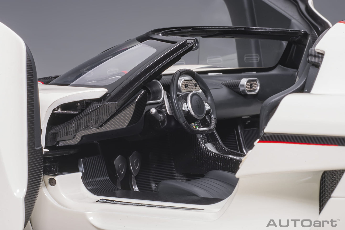 Macheta auto Koenigsegg Regera (2016) 1:18 AutoArt
