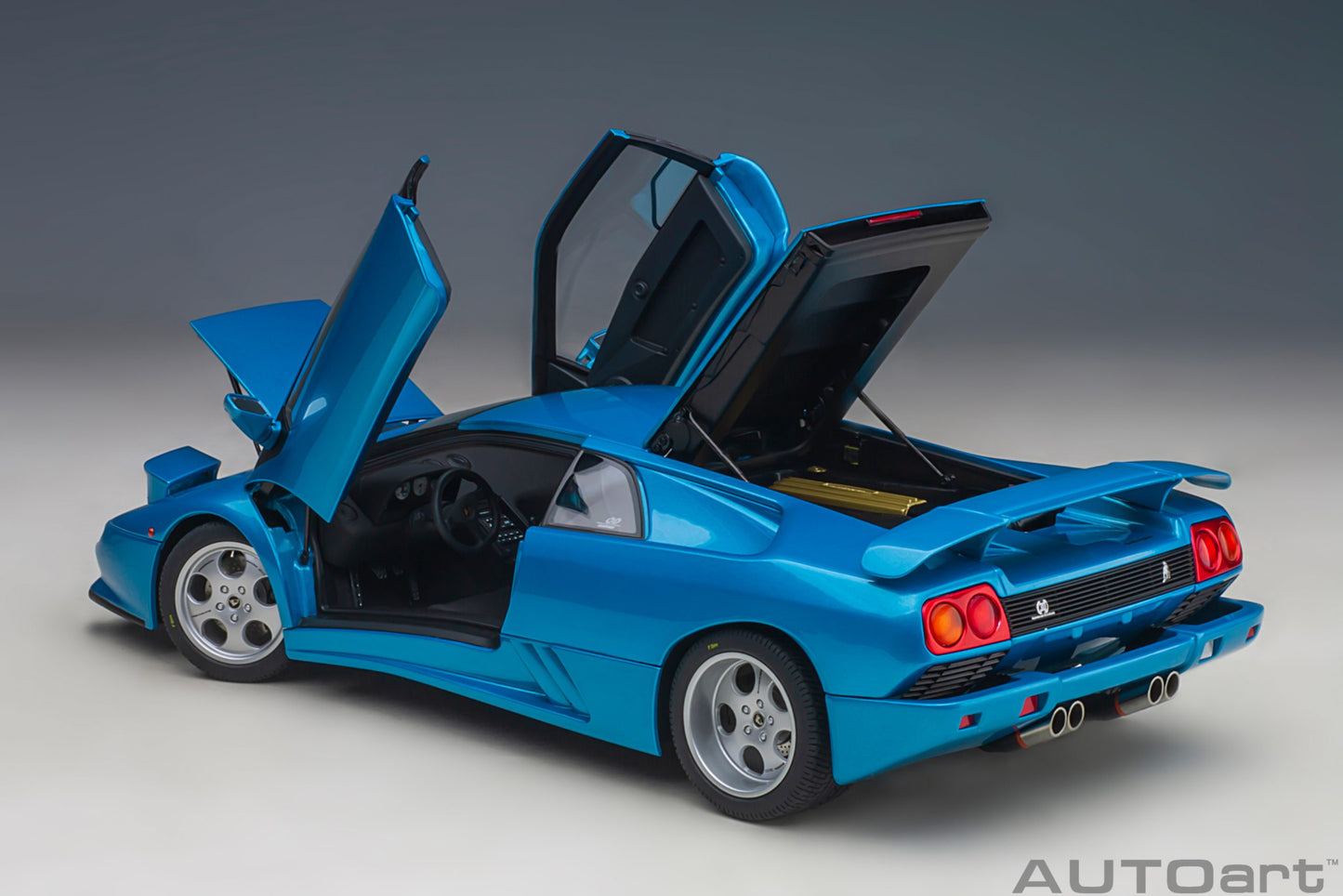 Macheta auto Lamborghini Diablo SE30 (1993) 1:18 AutoArt