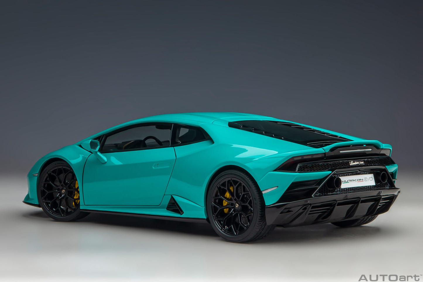 Macheta auto Lamborghini Huracan EVO (2019) 1:18 AutoArt