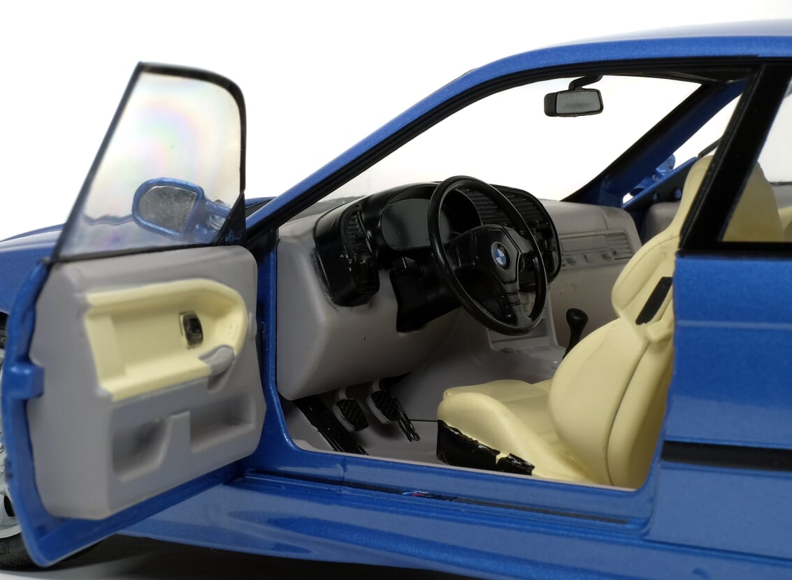 Macheta auto BMW M3 E36 (1994) 1:18 Solido