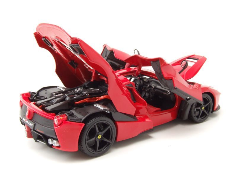 Macheta auto Ferrari La Ferrari 1:18 Bburago