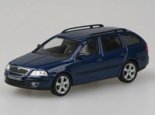 Macheta auto Skoda Octavia II Combi (2004) 1:43 Abrex