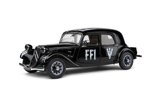 Macheta auto Citroen Traction 7 FFI (1944) 1:18 Solido