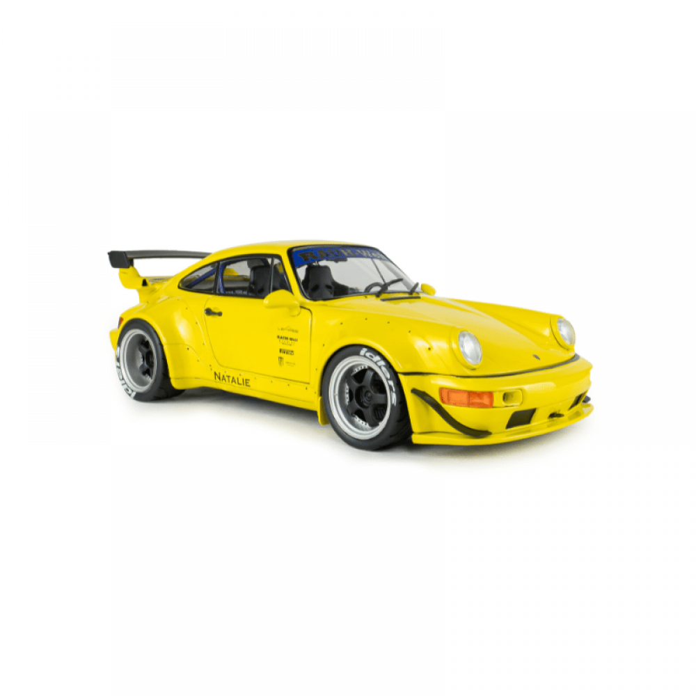 Macheta auto Porsche RWB BodyKit Natalie Yellow 2023 1:18, Solido Precomanda