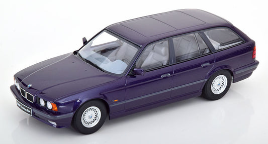 Macheta auto BMW 5 Series E34 1996 1:18 Triple9