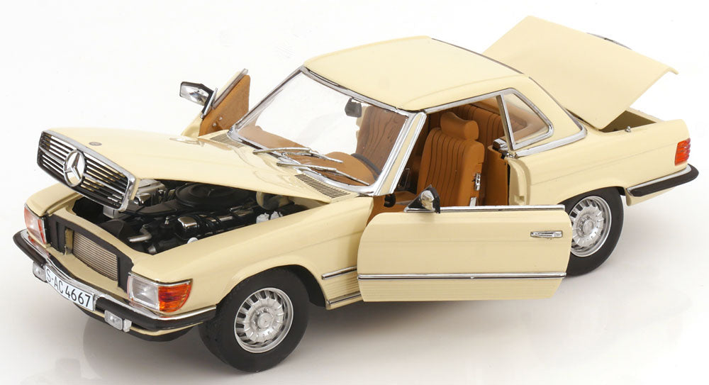 Macheta auto Mercedes 350 SL R107 Hardtop 1977 1:18 SunStar