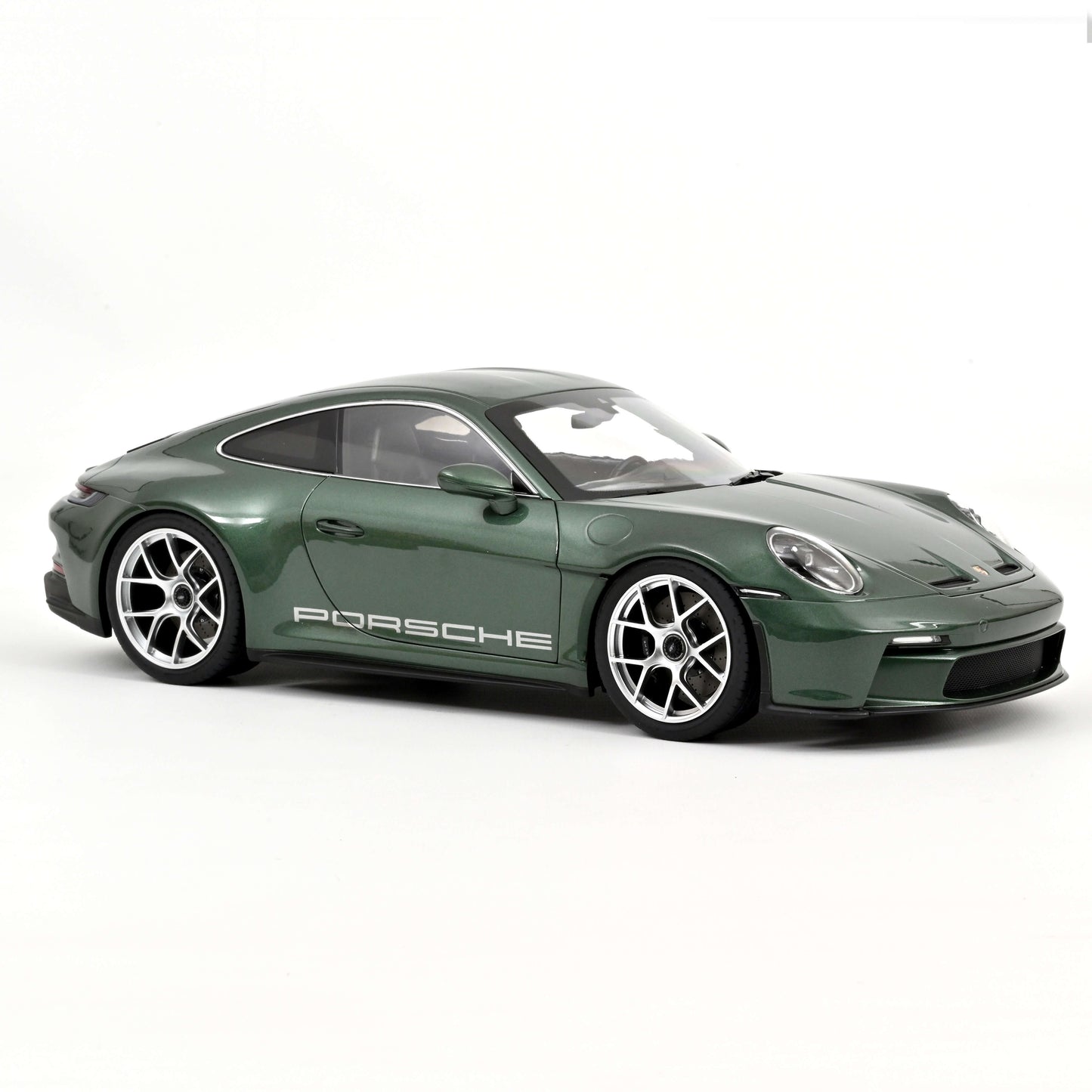 *Precomanda Macheta auto Porsche 911 S/T 2023 Malachite Green metallic 1:12 Norev