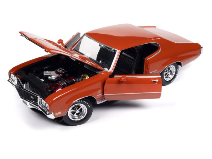 Macheta auto Buick GS Hardtop MCACN  (1972) 1:18 AutoWorld