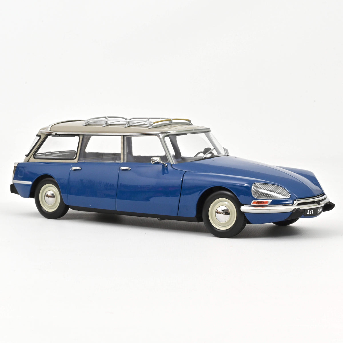 Macheta auto Citroen Break 21 1970 Danube Blue  1:18 Norev