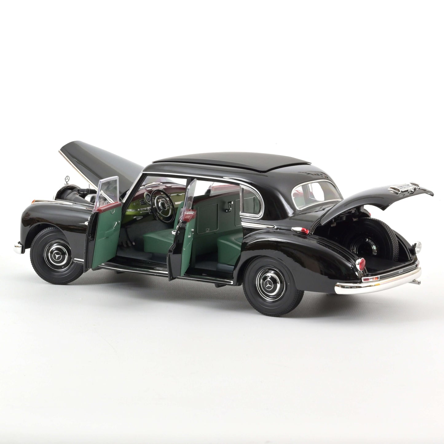 Macheta auto Mercedes-Benz 300 Konrad Adenauer (1955 ) 1:18 Norev