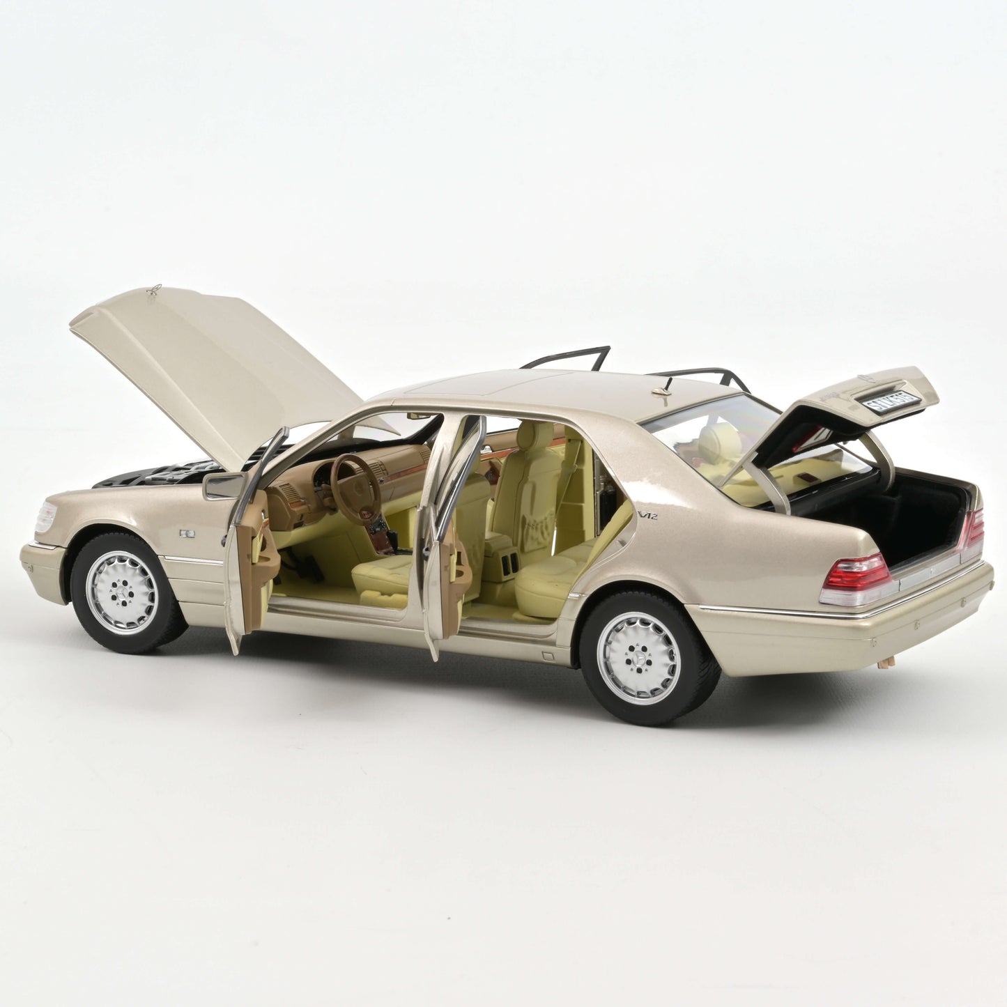 Macheta auto Mercedes-Benz S600 (1997) 1:18 Norev