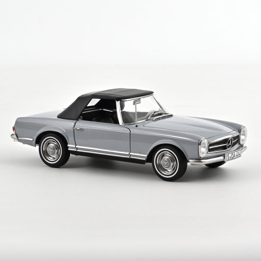 Macheta auto Mercedes-Benz 230 SL (1963) 1:18 Norev