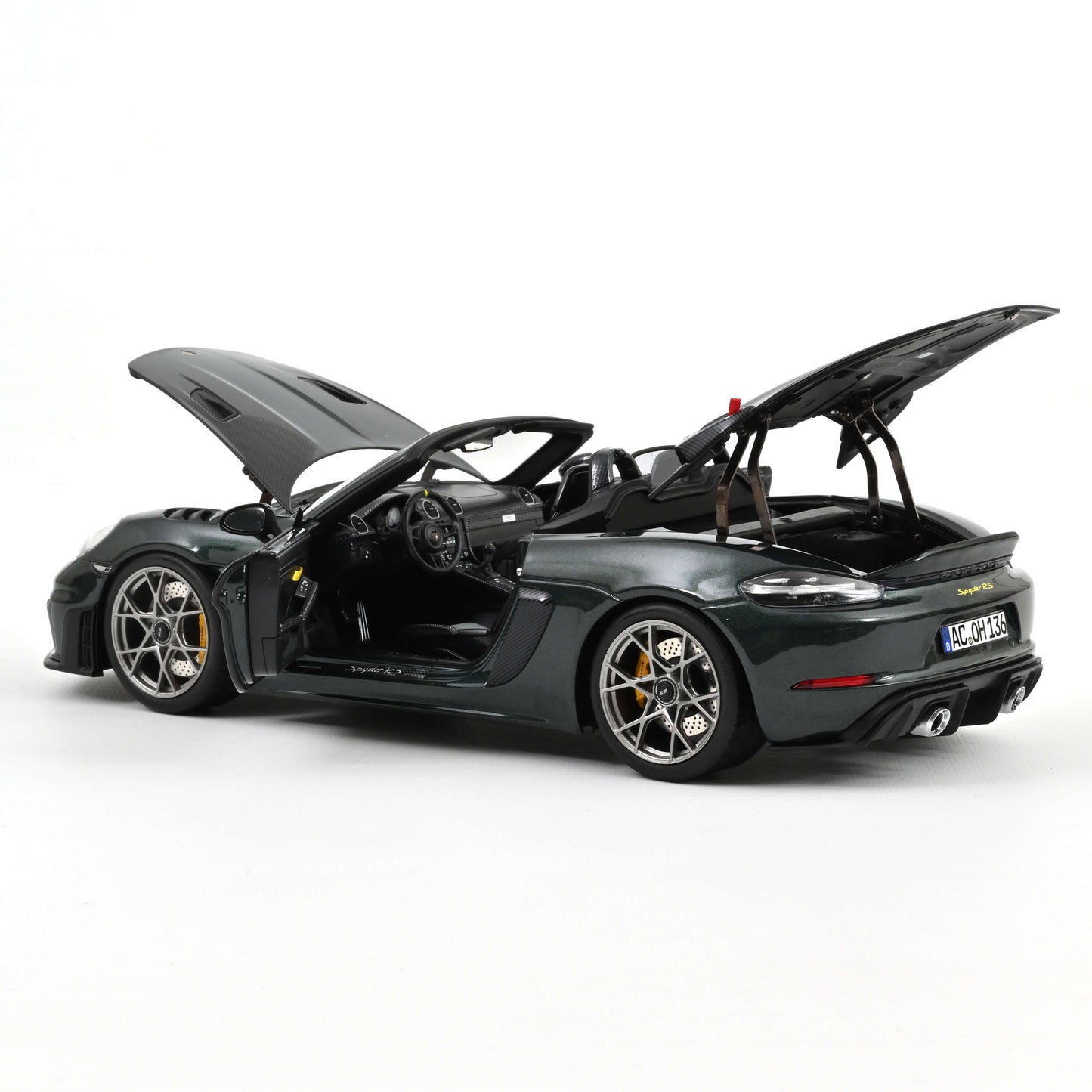 *Pre-order Model car Porsche 718 Spyder RS ​​w/Weissach Pack, Forest Green, 2023 1:18 Norev
