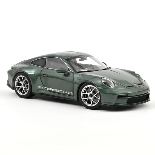 *Pre-order Porsche 911 S/T, Malachite Green Metallic, 2023 1:18 Norev model car