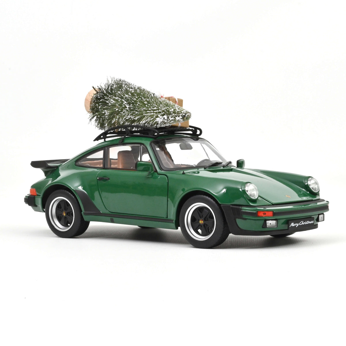 Macheta auto Porsche 911 Turbo 3.3 1980 Green Christmas 1:18 Norev