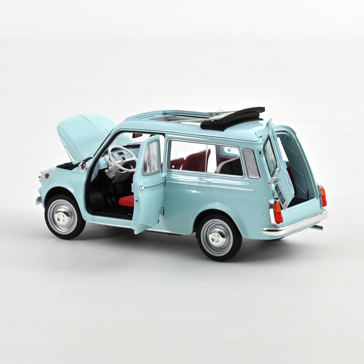 Macheta auto Fiat 500 Giardiniera (1964) 1:18 Norev