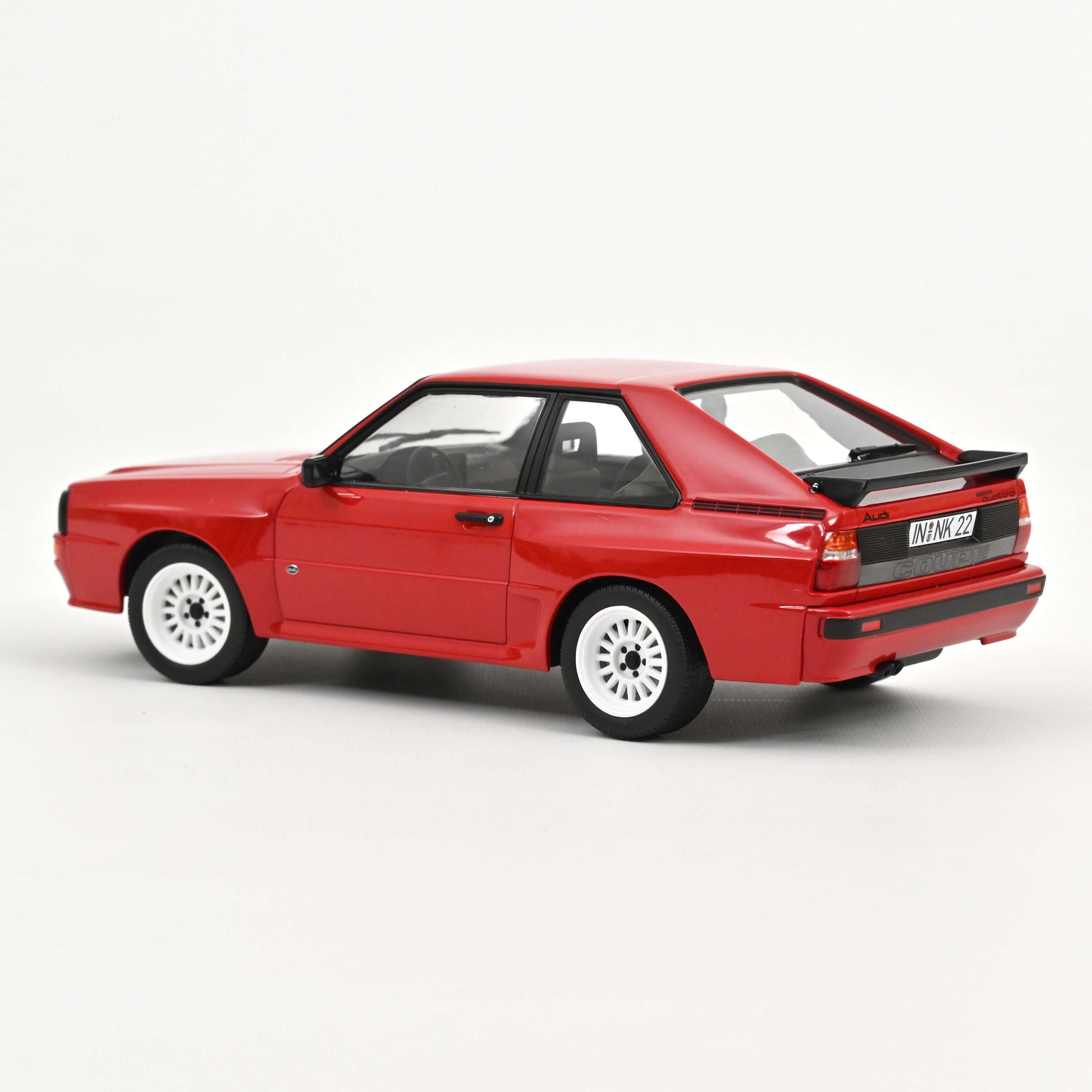 Audi Sport quattro 1985 macheta metal Norev, scara 1:18, culoare Tornado Red