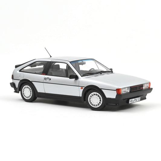 Macheta auto Volkswagen Scirocco GTX 16V, Flash Silver, 1988  1:18 Norev