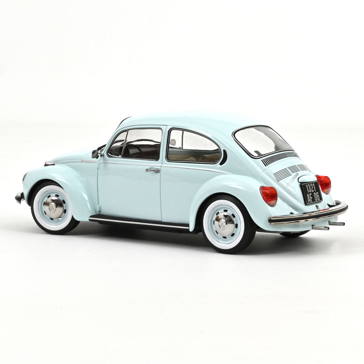 Macheta auto Volkswagen 1303 1973 Pastel Blu 1:18 Norev