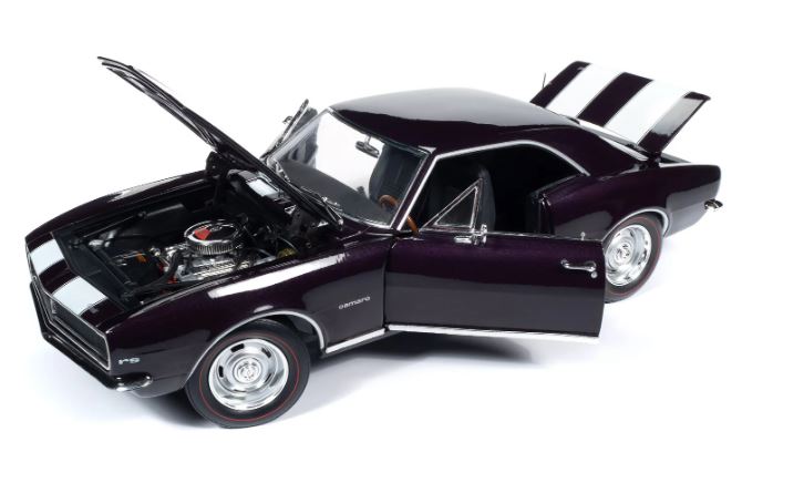 Macheta auto Chevrolet Camaro Z/28 RS (MCACN) (1967) 1:18 AutoWorld