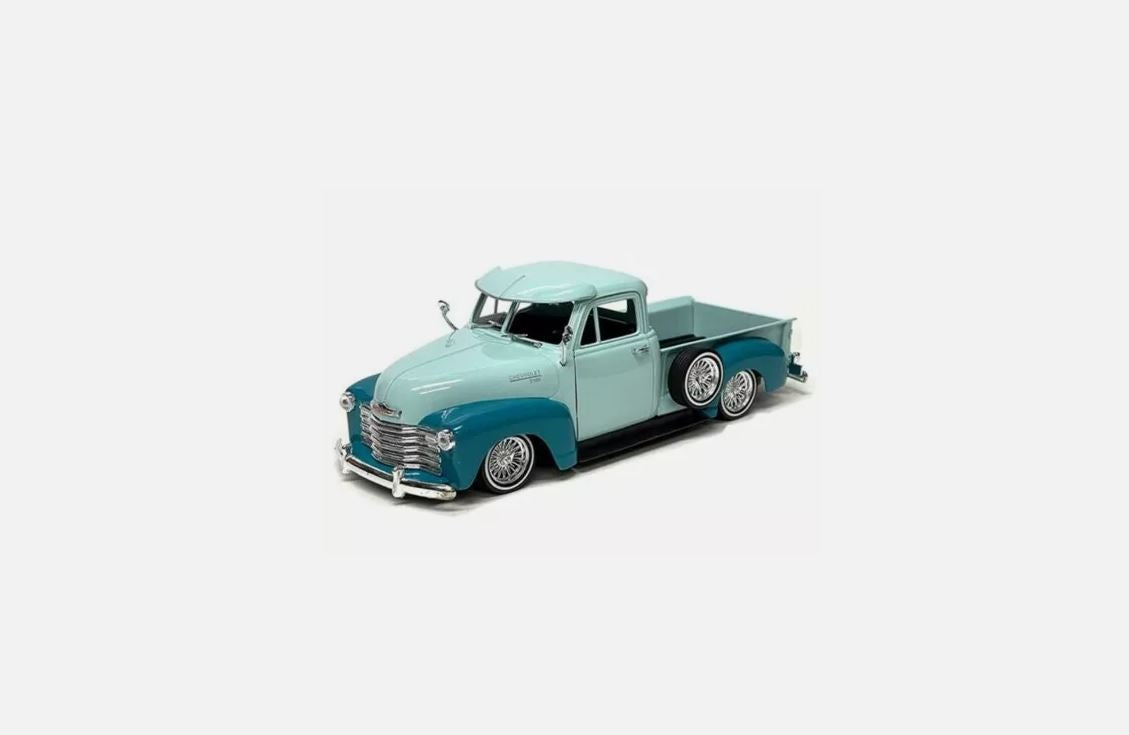 Macheta auto Chevrolet 3100 Pickup Low Rider (1953) 1:24 Welly