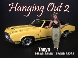 Figurina Hanging Out 2 Tanya 1:18 American Diorama