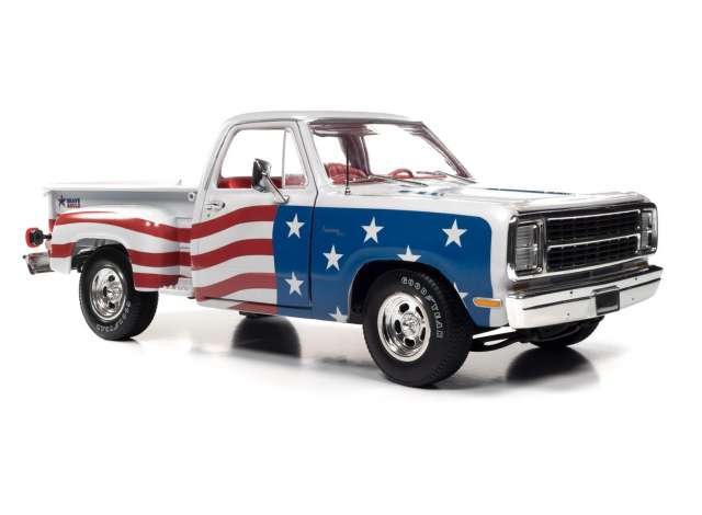 Macheta auto Dodge Stepside, patriotic colours (1980) 1:18 AutoWorld